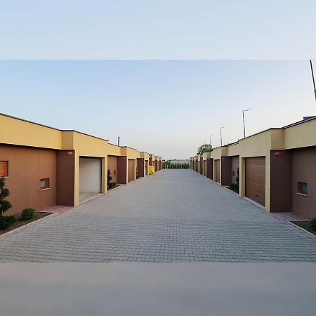 Motel Villa Star Gjilan Bagian luar foto